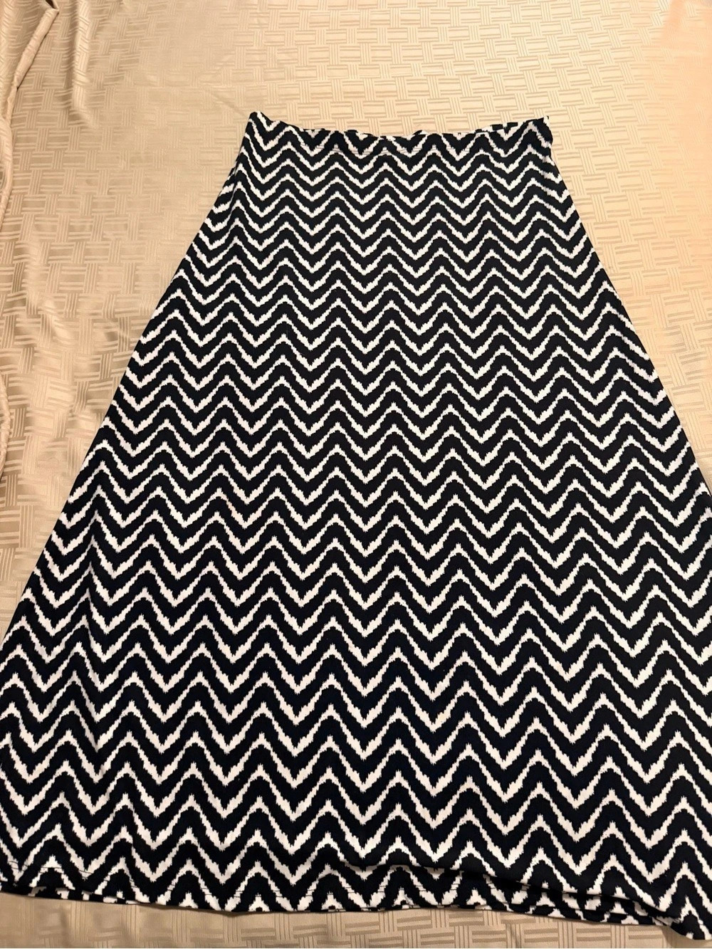 Bestows A-Line Geometric Skirt in Black & White Size Large